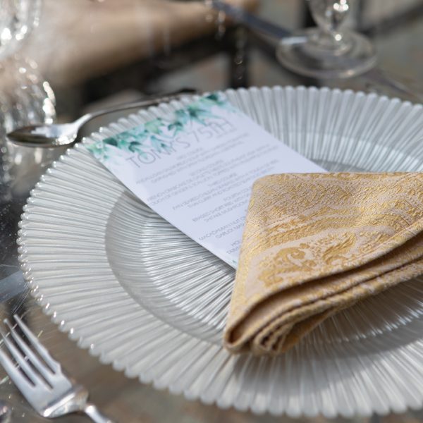 Glamour White Charger Glamour White Charger