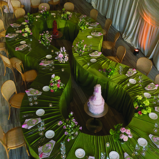 Serpentine Table