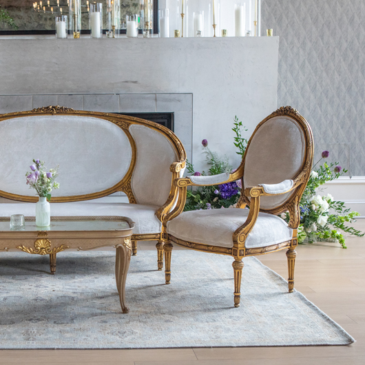 Antique Baroness Armchair (2) Antique Baroness Armchair (2)