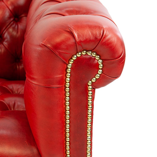 Red Elton Chesterfield