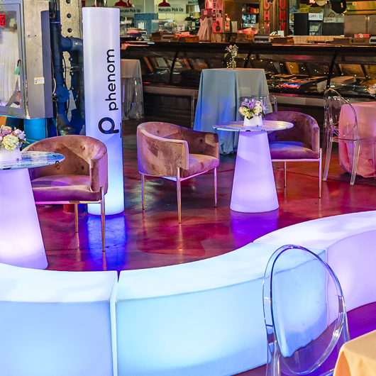 Branded Axel Floor Lamp