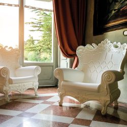 white-romeo-throne-chairs-on-checkered-floor
