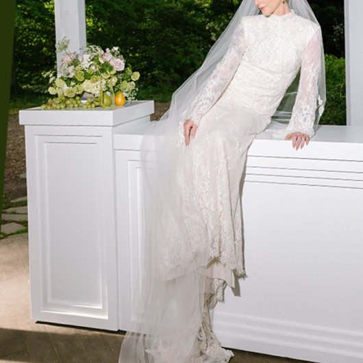 Julien Bar + Columns Julien Bar + Columns