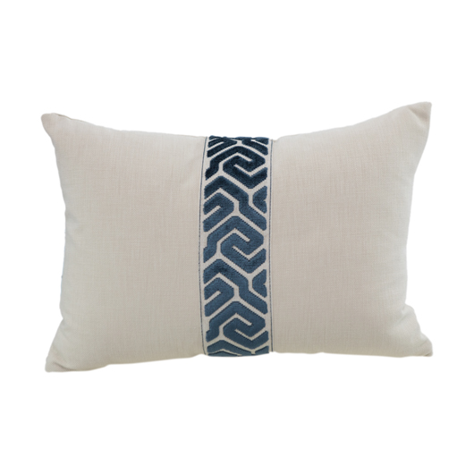 Blue Garden Maze Pillow 14" x 20"